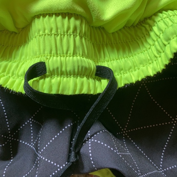 Nike Dri-Fit women’s running athletic shorts - Picture 7 of 11